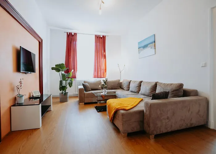 公寓 Grosse Altbauwohnung In Fuer 7 Gaeste